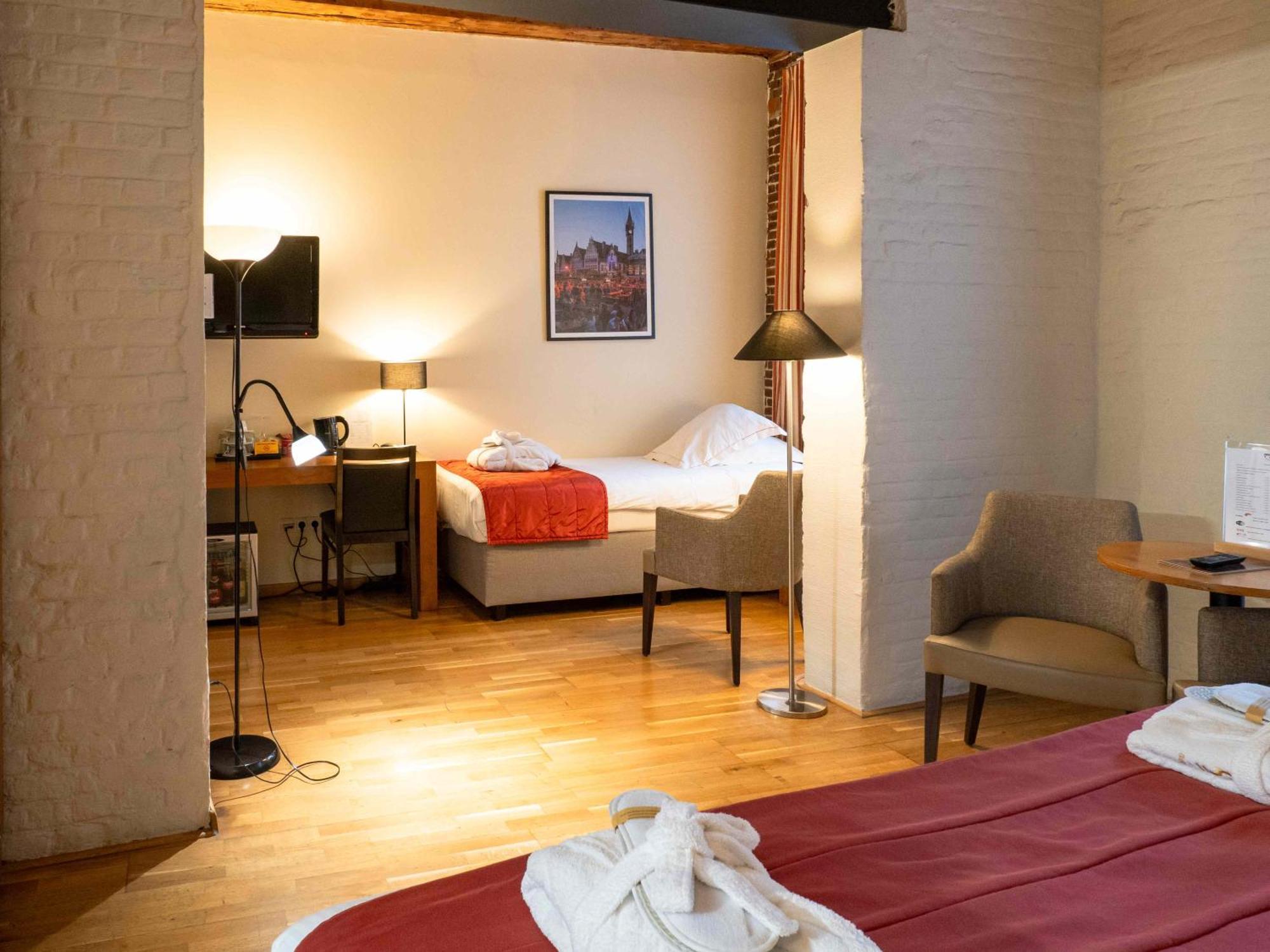 Ghent River Hotel Bagian luar foto